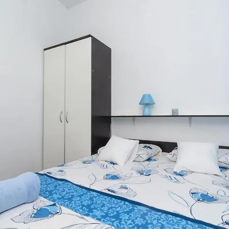 Ploce - Two Bedroom With Terrace And Sea View - Od Srda ... Appartement