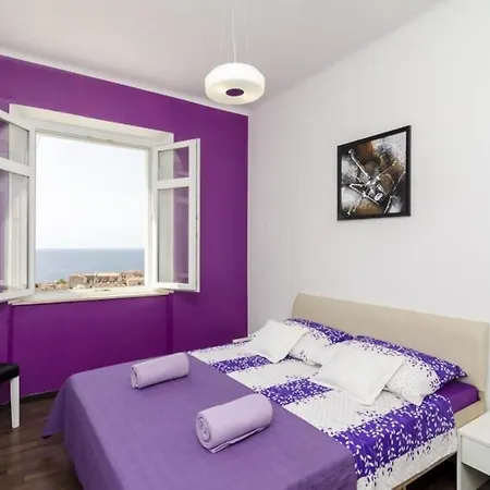 Ploce - Two Bedroom With Terrace And Sea View - Od Srda ... Appartement *
